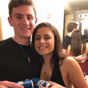 Meet your Posher, Dimitri